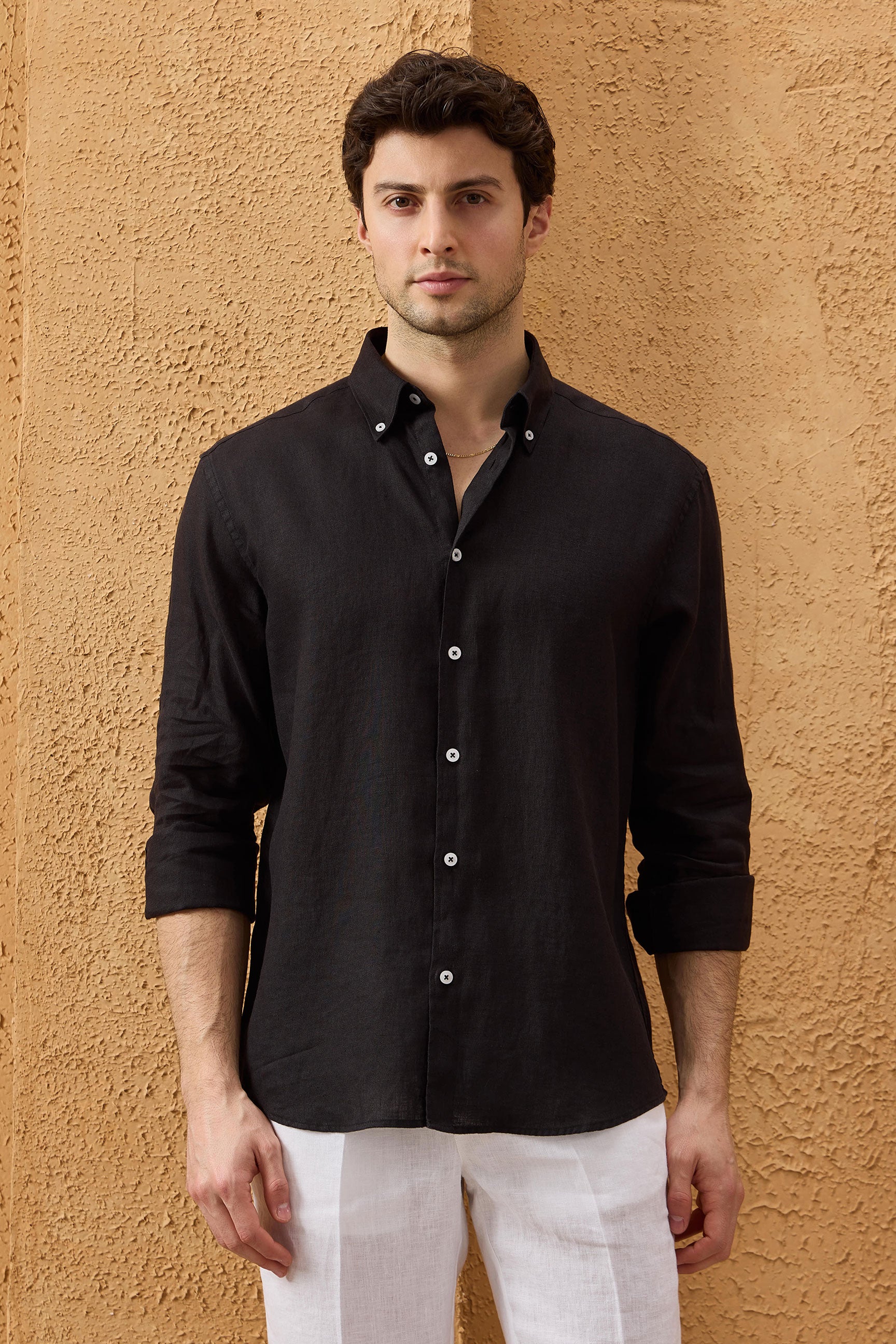 Herenoverhemd met lange mouwen, zwart, puur linnen, knoopsluiting, zomeroverhemd