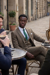 Eikenbruin visgraat tweed 3-delig pak