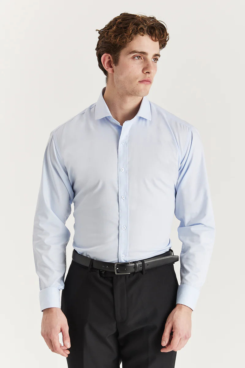 Klassiek herenoverhemd met dubbele manchetten en cutaway-kraag - Blauw