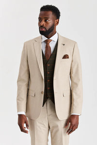 Belmont beige pak met Harris groene tweed vest