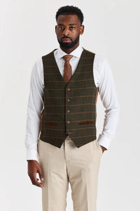 Belmont beige pak met Harris groene tweed vest