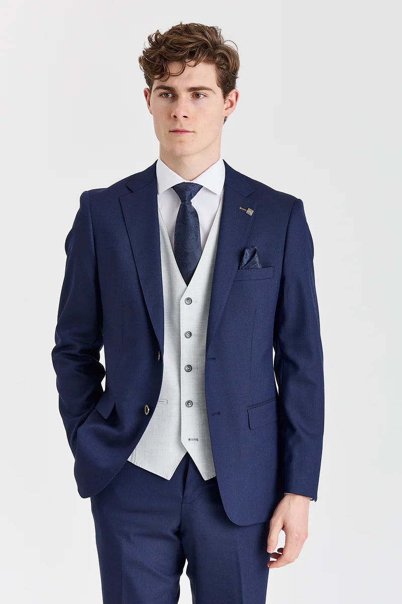 Belmont marineblauw pak met contrasterend Belmont zilverkleurig vest.