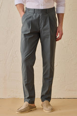 Saliegroene geplooide smart casual broek voor heren, klassieke getailleerde pasvorm