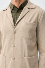 Beige zacht jersey smart casual pak voor heren: blazer en broek.