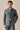 Saliegroene utility-jas voor heren, lichtgewicht, smart casual model.