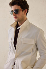 Witte utility-jas voor heren, lichtgewicht katoenmix, smart casual model.