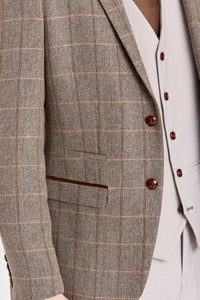 Harris Brown tweedpak met contrasterend steenkleurig vest en broek