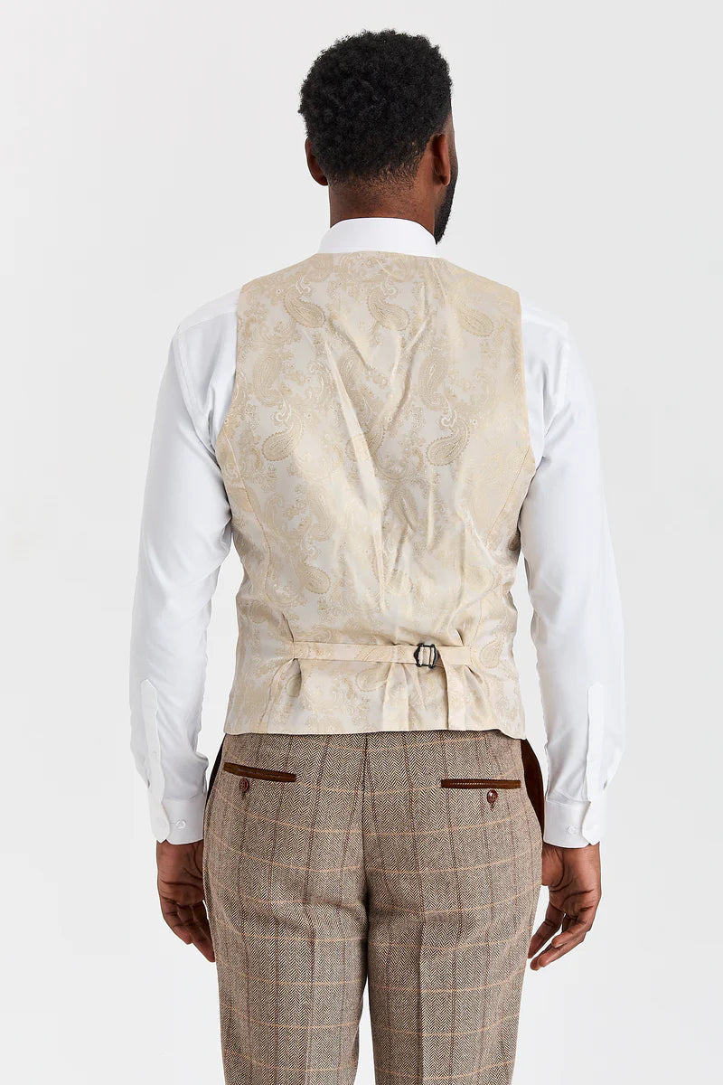 Harris Brown tweedpak met Mayfair Stone gilet