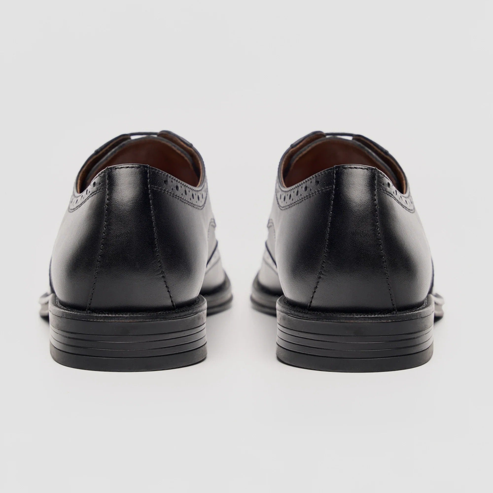 Lorenzo - Herenschoenen van zwart gepolijst leer (Oxfords)