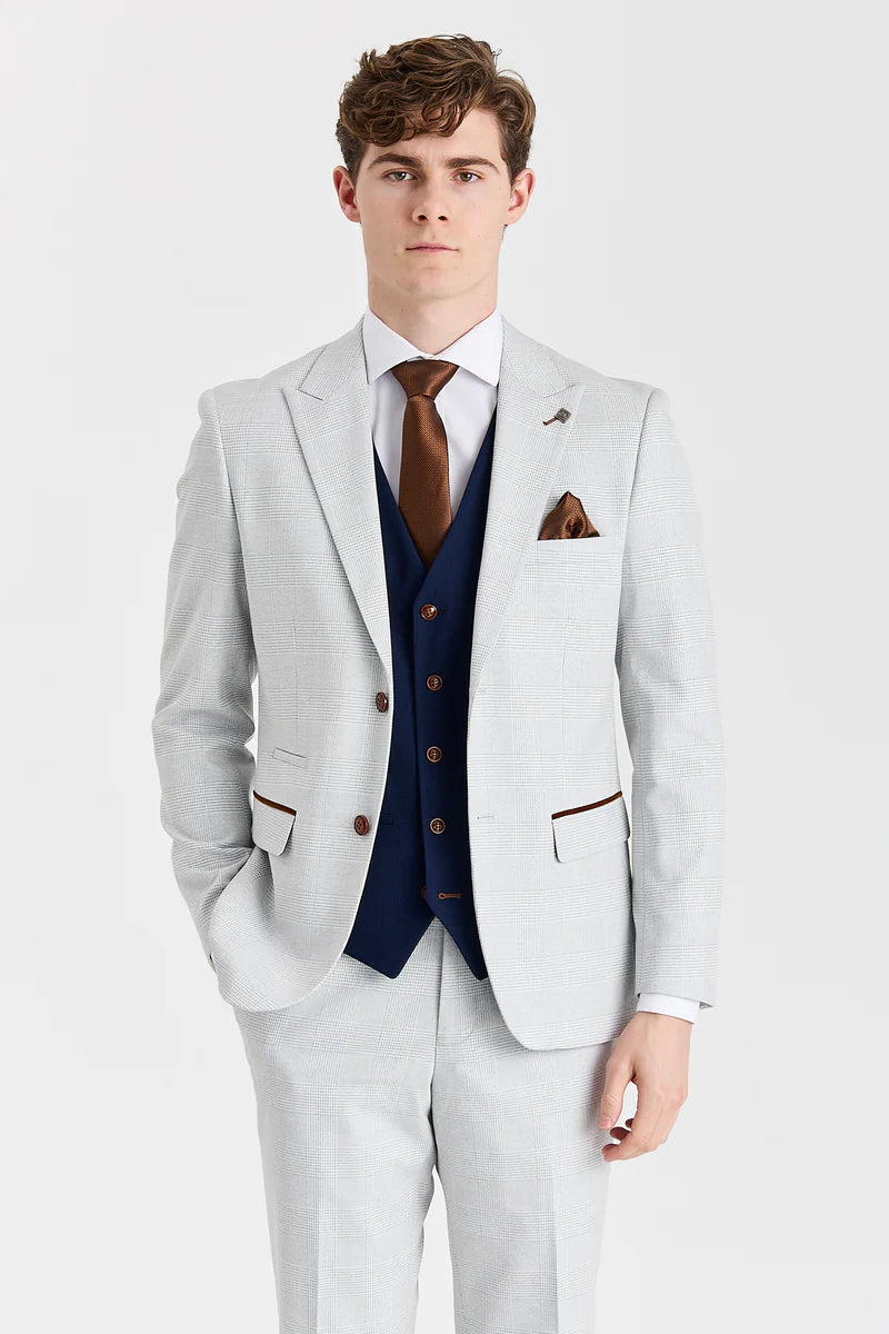 Mark Stone-pak met contrasterend marineblauw Mayfair-vest.
