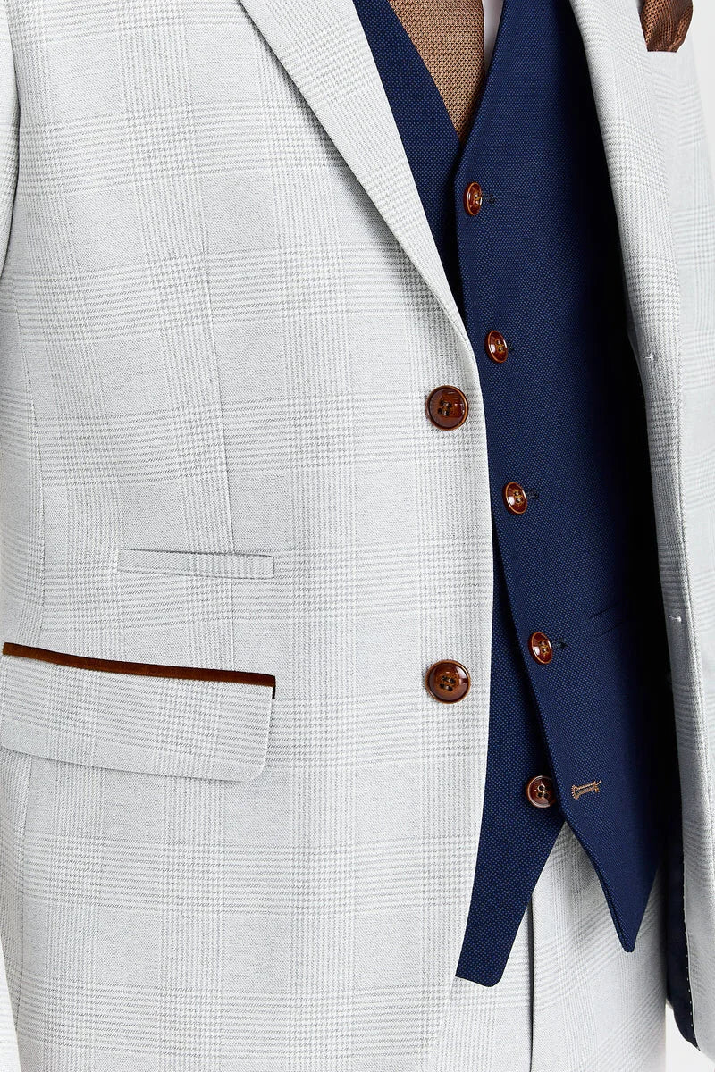 Mark Stone-pak met contrasterend marineblauw Mayfair-vest.