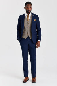 Mayfair marineblauw pak met textuur en contrasterend vest van Harris Brown Tweed.