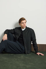 Zwarte minimalistische, stijlvolle bomberjas voor heren