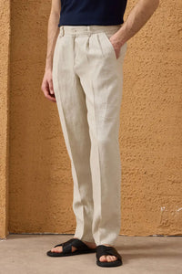 Herenset: bruin linnen jack met rits en beige broek, smart casual zomeroutfit