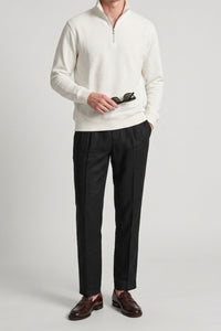 Off White herensweatshirt met kwartrits, katoenmix, opstaande kraag.