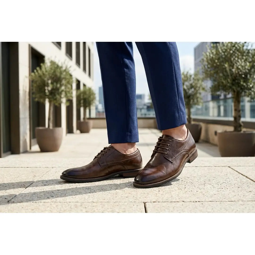 Klassieke heren Derby-schoenen met gladde neus en vetersluiting