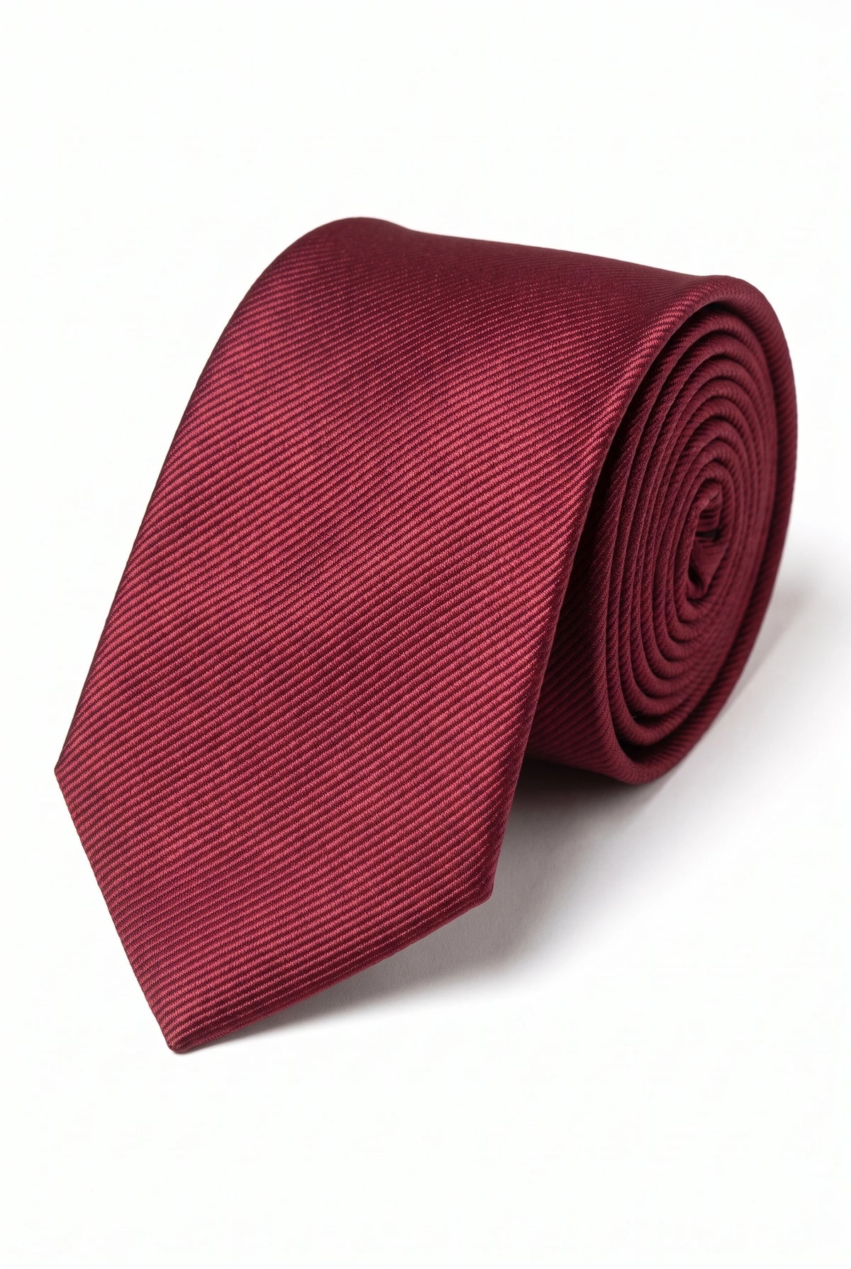 Slanke herenstropdas in bordeauxrood, 6 cm breed, effen kleur.