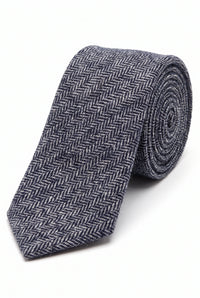 Herenstropdas van marineblauwe wollen tweed met visgraatmotief