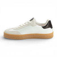 Witte leren sneakers voor heren met zwarte strepen