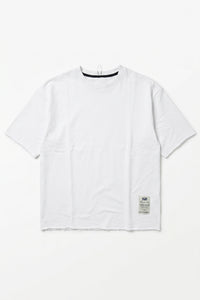 Wit heren T-shirt met relaxte pasvorm, onafgewerkte randen, katoenmix, ronde hals.