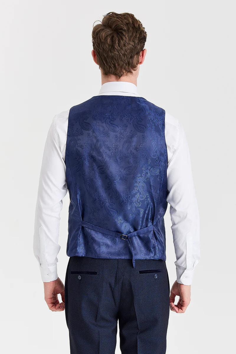 Regent Navy geruit pak met contrasterend Regent crèmekleurig vest.